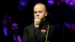 Stunning run takes Brecel past Si and into world snooker final