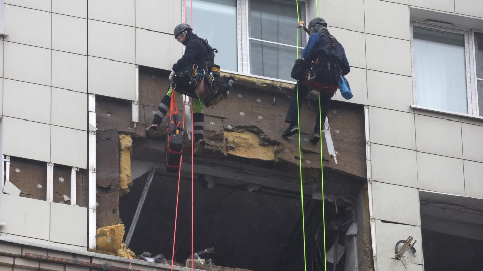 Mosca, durante la notte abbattuti 45 droni ucraini
