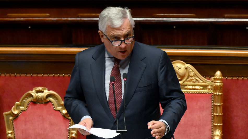 Tajani, quelle bloccate a Ravenna non erano armi italiane