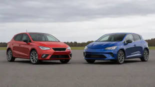 SEAT Ibiza y Renault Clio: tama&ntilde;o, equipamiento, motores y precios frente a frente