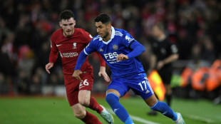 Ayoze Perez joins Real Betis on loan from Leicester