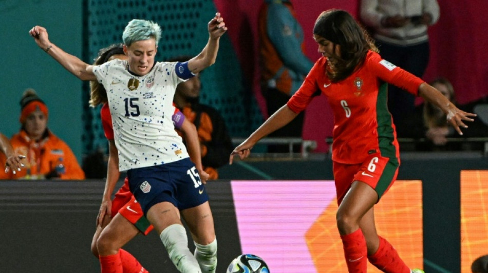 Holders United States stumble into World Cup last 16 but Dutch rampant