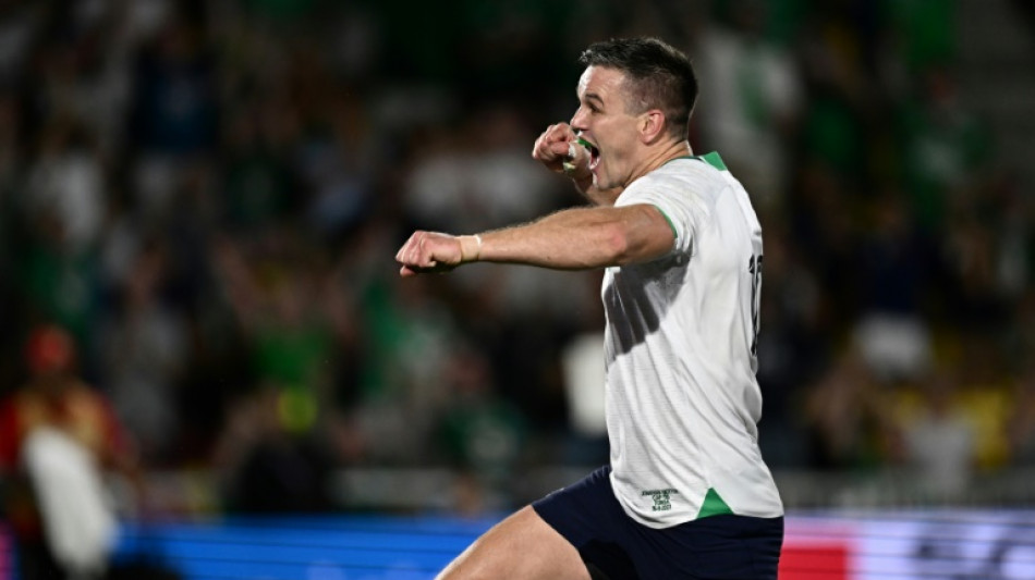 Sexton breaks records as Ireland eye Springboks at World Cup