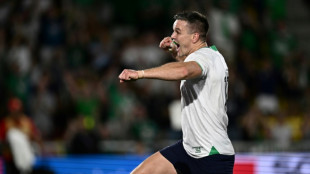 Sexton breaks records as Ireland eye Springboks at World Cup