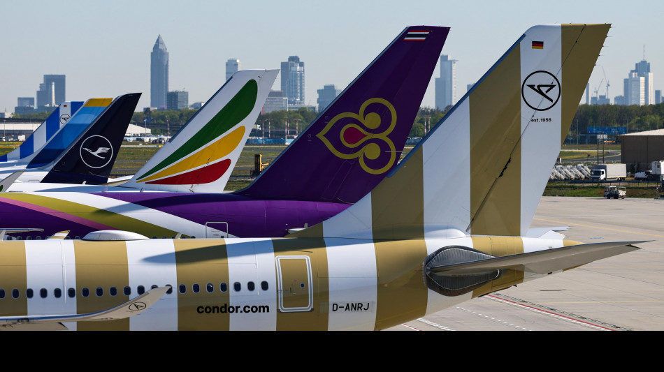 Iata, caro-carburanti su compagnie aeree per 350 miliardi dollari, +40%