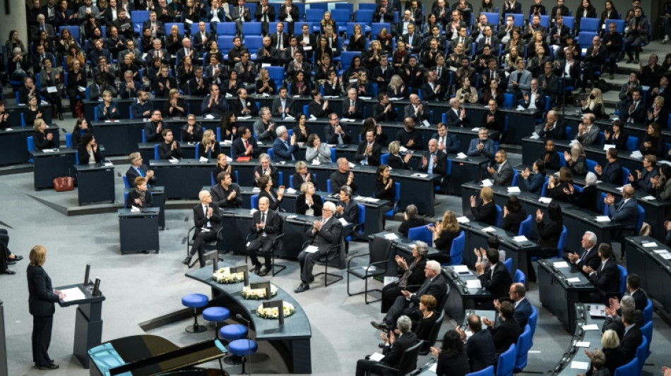 Bundestag ber&auml;t &uuml;ber Beschleunigung von Infrastrukturprojekten 