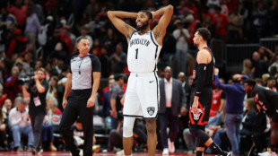 Warriors edge Thunder in dramatic style as NBA Cup tips off