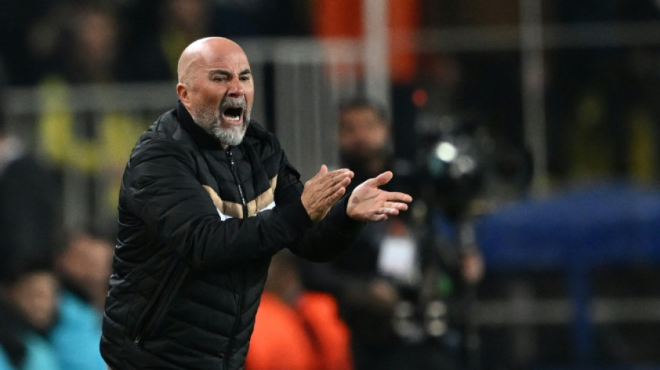 Struggling Sevilla sack Sampaoli 