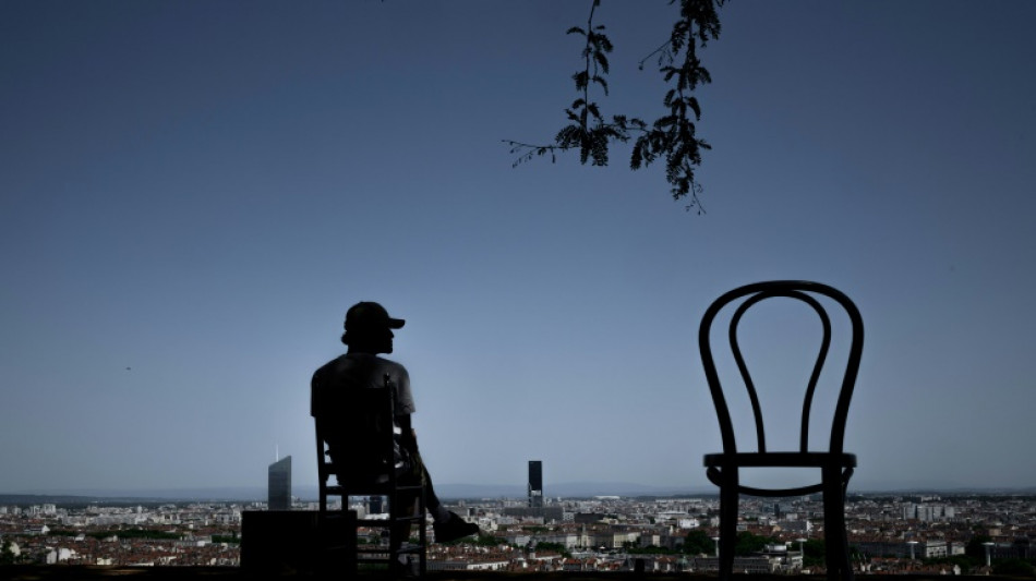 Alerte canicule sur le sud-est de la France: chaleurs étouffantes et risques d'incendies