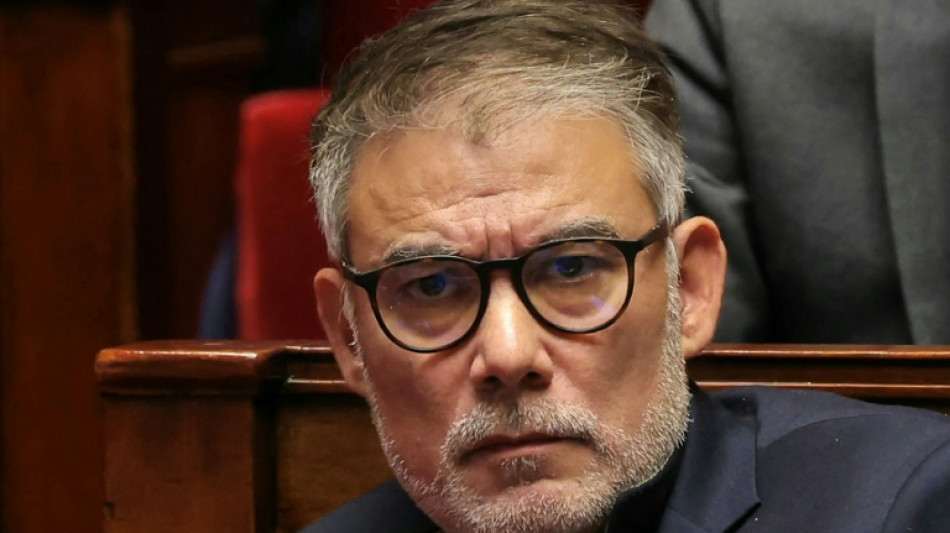 Les entreprises ne vivent "pas dans un enfer fiscal" en France, assure Olivier Faure