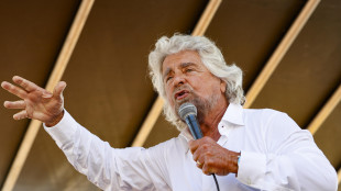 Grillo affonda sul M5s, 'si ispirava a San Francesco, ora sfrutta il poltronificio'