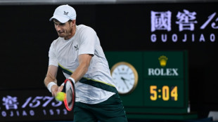 Murray blames balls for long rallies at Australian Open