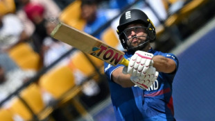 Malan smashes hundred as England pile pressure on Bangladesh