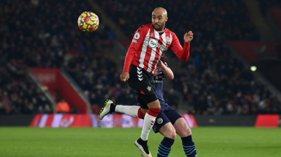 Burnley sign former Southampton winger Redmond