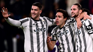 Rabiot downs Fiorentina as Juventus survive late scare