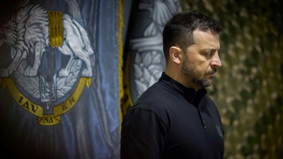 Zelensky visita front ucraniano e R&uacute;ssia afirma avan&ccedil;ar no leste