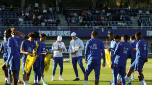 Mbapp&eacute; n&atilde;o participa de treino da sele&ccedil;&atilde;o francesa devido a gripe
