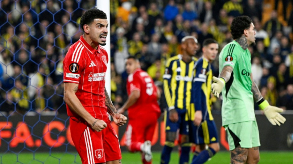 Forest boss Pereira makes perfect start with Fenerbahce rout in Europa play-offs