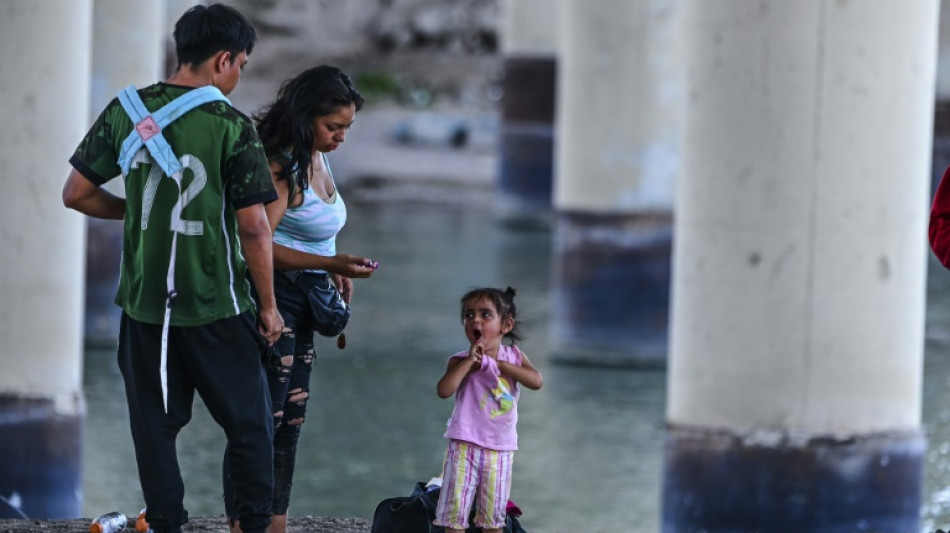 La desesperaci&oacute;n de los migrantes supera el miedo en la frontera sur de EEUU 