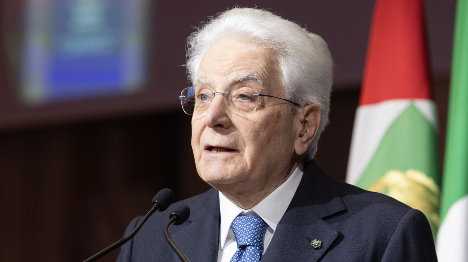Mattarella, sui dazi speriamo prevalga il buon senso