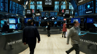 Wall Street conclut en ordre dispers&eacute; face au bond des cours du p&eacute;trole