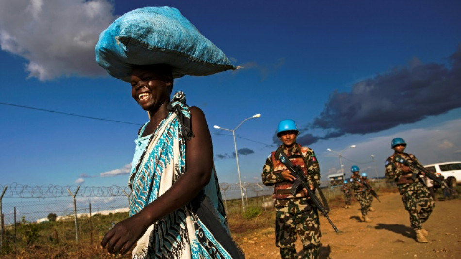 Regierung w&uuml;rdigt Einsatzkr&auml;fte zu "Tag des Peacekeeping"