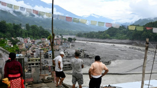 Zahl der Toten nach Sturzflut im Himalaya auf 955 gestiegen - Rund 4500 Vermisste