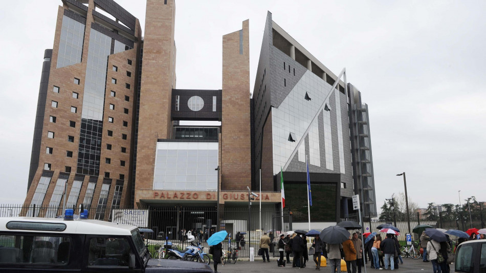 C'è dispositivo per suicidio Libera,giudice 'sia fornito'