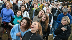 En Russie, donner de la voix dans des chorales de rue pour "tout oublier"