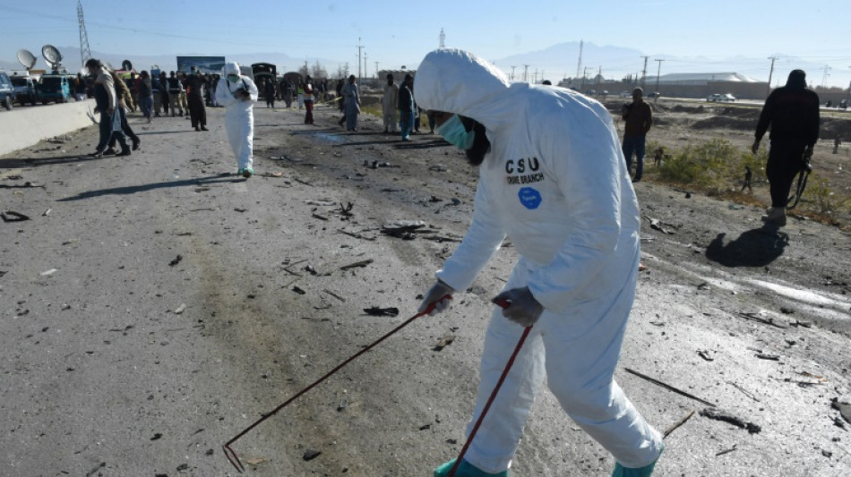 Tres muertos y 23 heridos en un atentado talib&aacute;n en Pakist&aacute;n