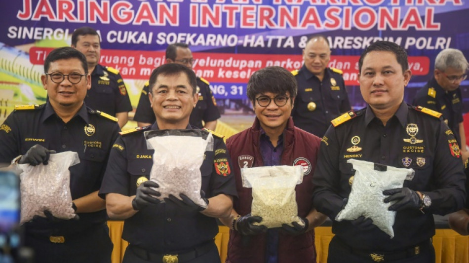 Drugged Malaysian pilot risks death penalty for smuggling in Indonesia