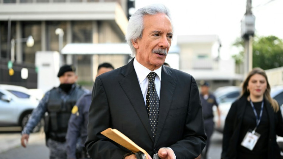Fundador de jornal ganha liberdade condicional na Guatemala, mas seguir&aacute; preso por outro caso