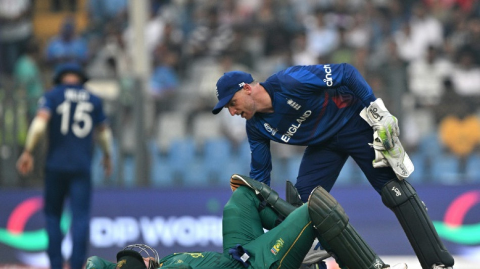 Ton-up Klaasen guides South Africa to 399-7 against England 
