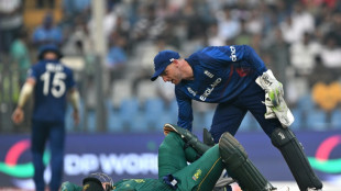 Ton-up Klaasen stars as South Africa hammer England