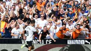 Valencia stun 'weakest' Atletico as Duro hits two