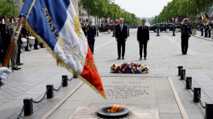 Come&ccedil;a a visita de Estado de Joe Biden &agrave; Fran&ccedil;a