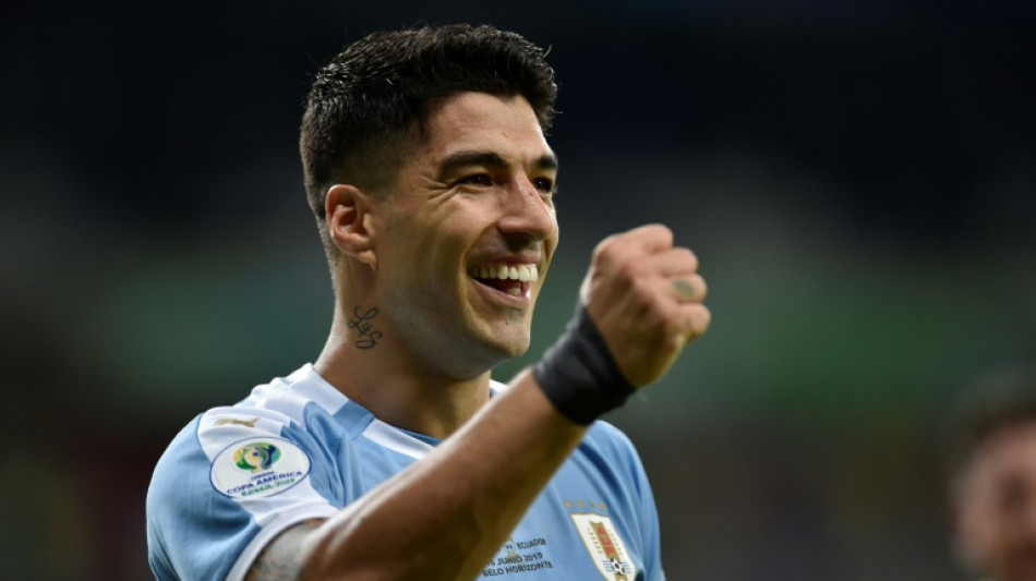 Suarez returns to Uruguay squad for Argentina clash 