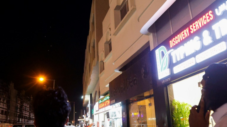 L'Iran attaque une base américaine au Qatar, Trump appelle à la "paix" 