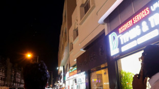 L'Iran attaque une base américaine au Qatar, Trump appelle à la "paix" 