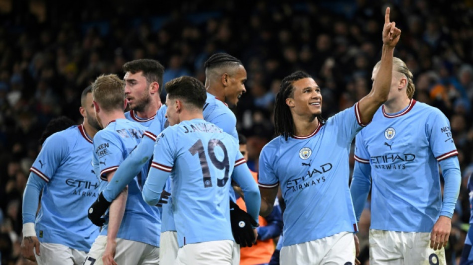 Ake strike lays down Man City marker on Arsenal