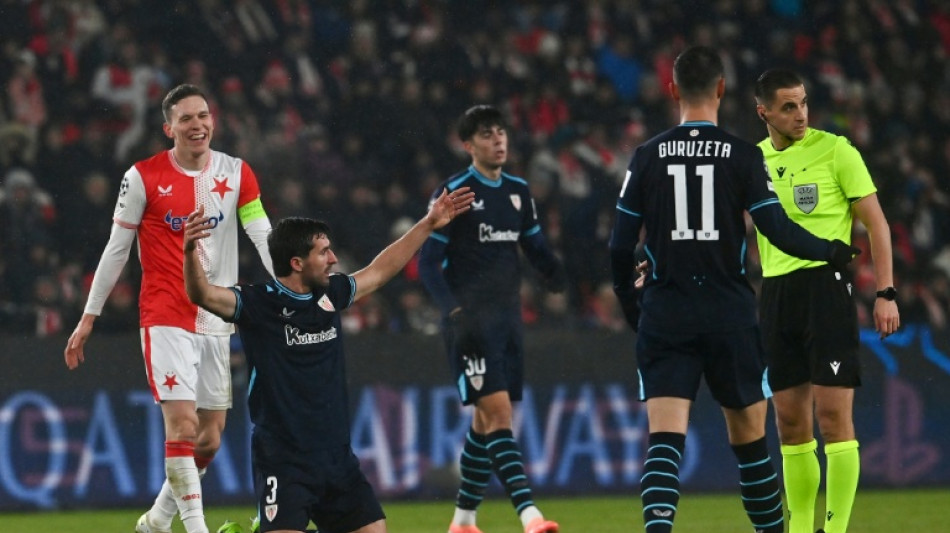 Athletic Bilbao e Slavia Praga ficam no 0 a 0 na Liga dos Campe&otilde;es