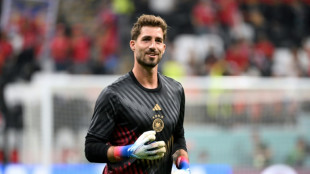 Trapp extends deal with Eintracht Frankfurt to 2026