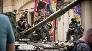 Moskau: "Schwere" Milit&auml;rausr&uuml;stung von Wagner-Truppe wird russischer Armee &uuml;bergeben