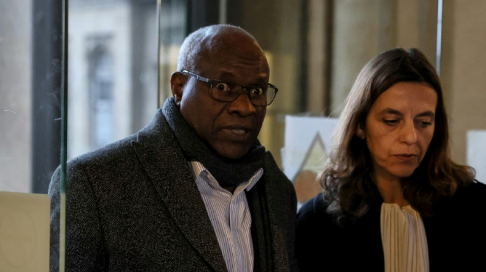 G&eacute;nocide au Rwanda: au proc&egrave;s d'un ex-m&eacute;decin, les parties civiles d&eacute;noncent ses "mensonges"