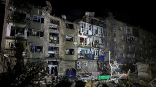 Ukraine meldet mindestens sieben Tote bei russischem Angriff auf Wohnhaus