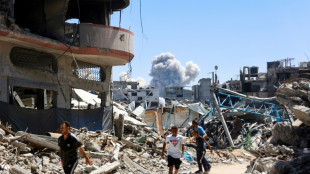 Profissionais de sa&uacute;de palestinos relatam 24 mortes em bombardeios israelenses
