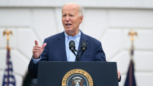 'N&atilde;o vou a lugar nenhum', afirma Biden
