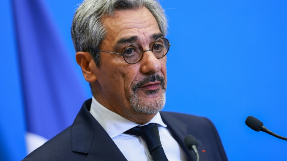 Prix des carburants: "Je n'ai pas envie d'emb&ecirc;ter Total", assure Papin