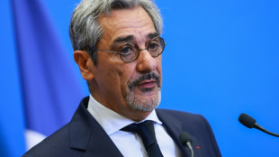 Prix des carburants: "Je n'ai pas envie d'emb&ecirc;ter Total", assure Papin