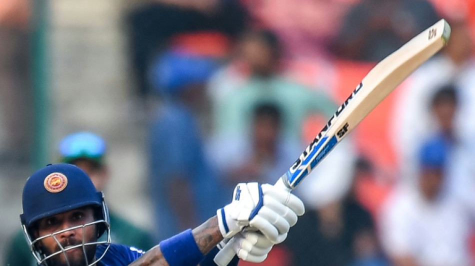 Mendis, Samarawickrama blast centuries for Sri Lanka against Pakistan